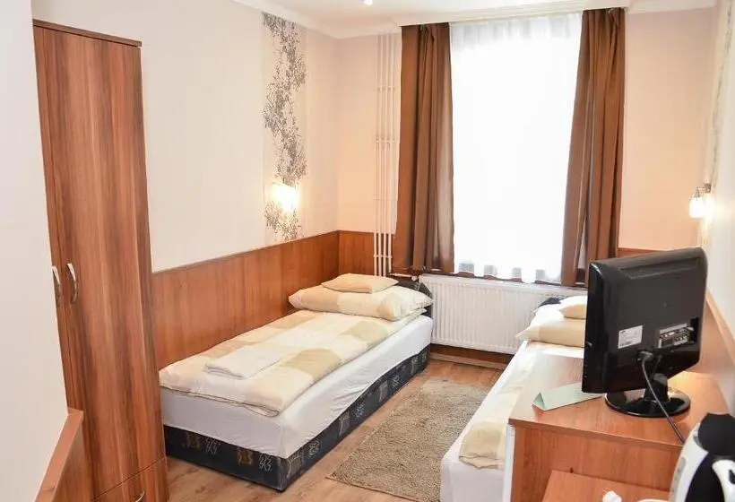 スタンダードルーム, Média Panzió és Apartmanház