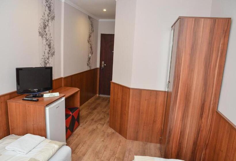 חדר סטנדרט, Média Panzió és Apartmanház