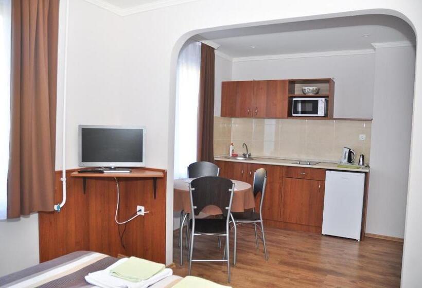 חדר סטודיו סטנדרד, Média Panzió és Apartmanház