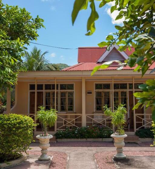 اتاق استاندارد, Chez Marston