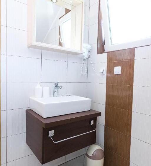 舒适型房间, Plitvice Palace