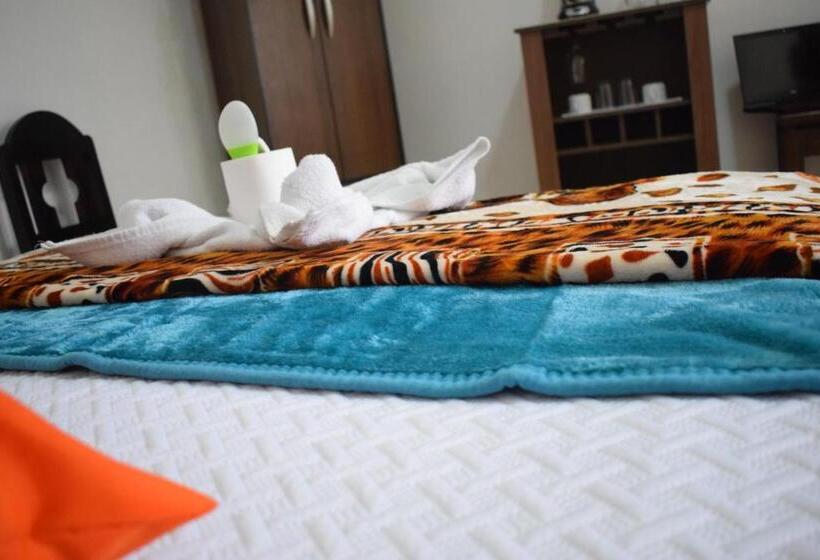 اتاق لوکس, Pescador Hotel Ph