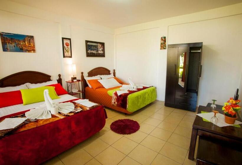 اتاق لوکس, Pescador Hotel Ph