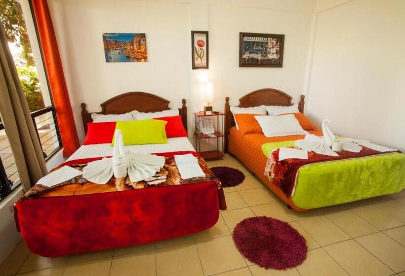 اتاق لوکس, Pescador Hotel Ph