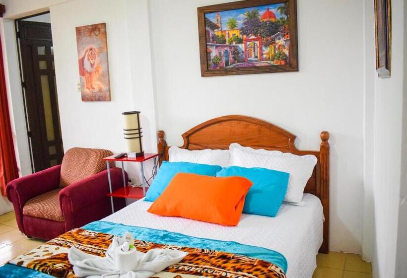اتاق لوکس یک تخته, Pescador Hotel Ph