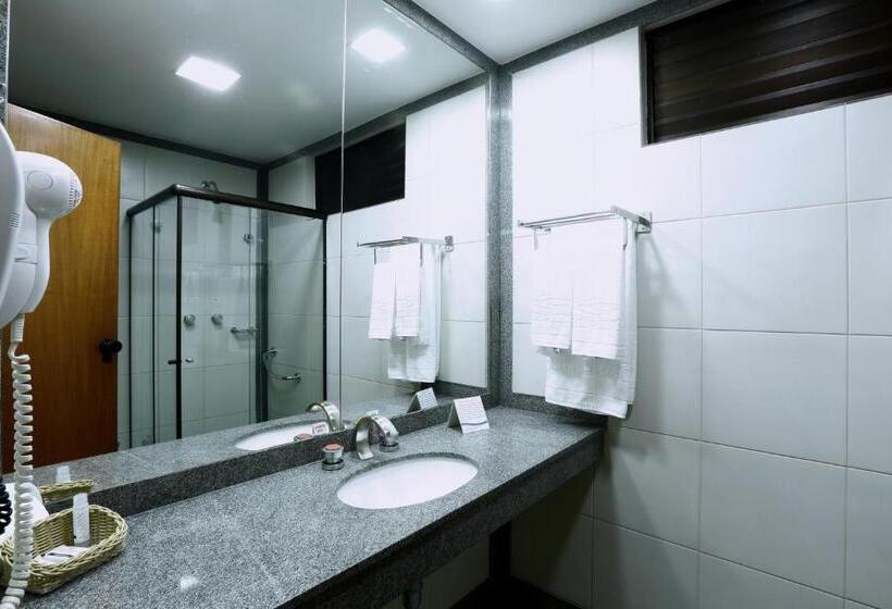 スタンダードトリプルルーム, Crystal Plaza