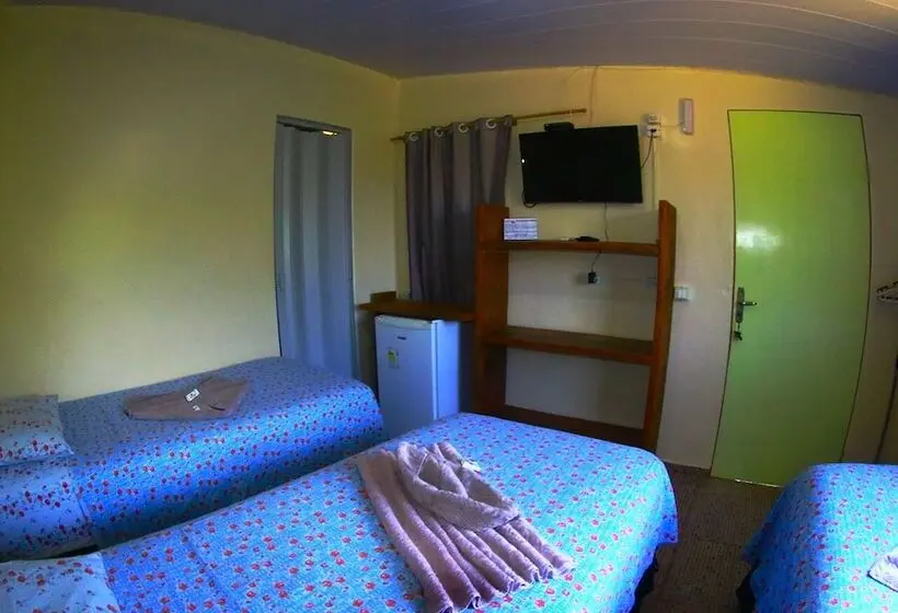 Chambre Triple Standard, Pousada Das Ilhas