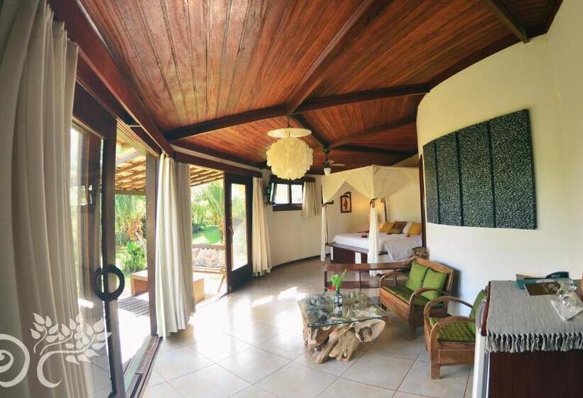 بنجلو قياسى مطل على البحر, Paua Hotel Boutique