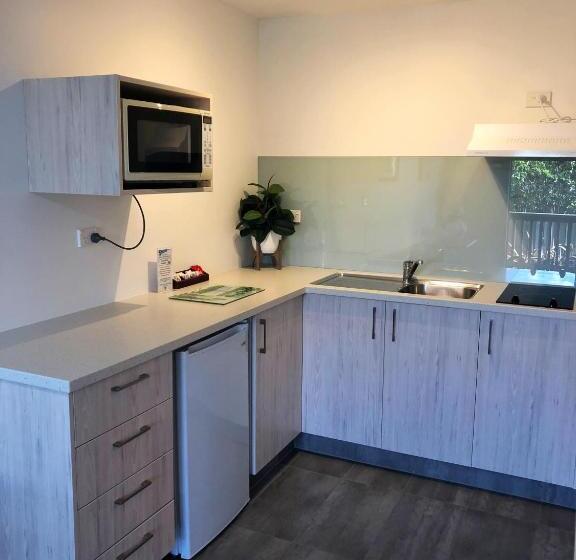 スタンダードスタジオ, Alpine-pacific Holiday Park