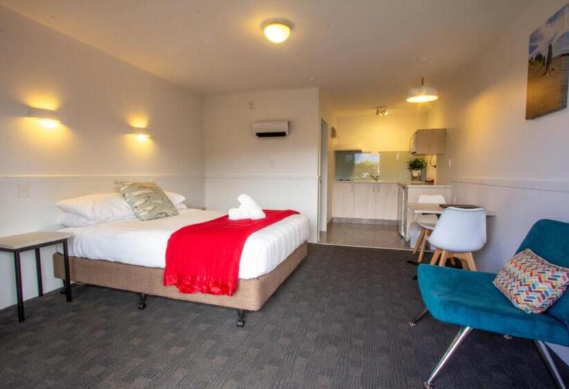 スタンダードスタジオ, Alpine-pacific Holiday Park