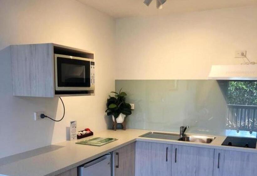 スタンダードスタジオ, Alpine-pacific Holiday Park