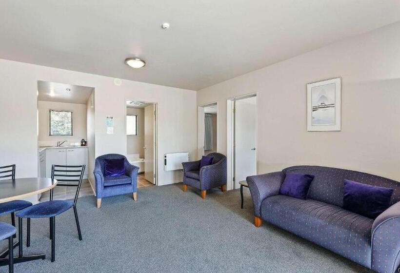 סוויטת 3 חדרי שינה, The Suites Ashburton