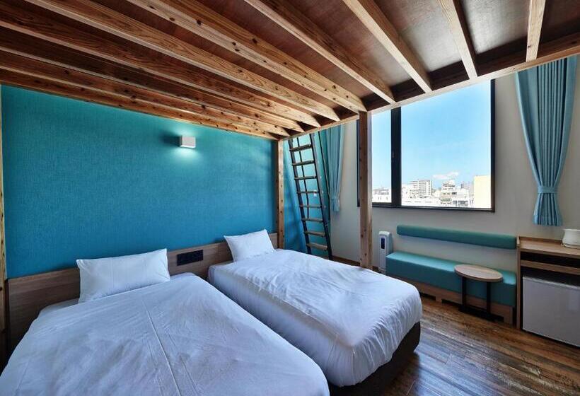 Habitació Quàdruple Estàndard, Cabin&hotel Retime