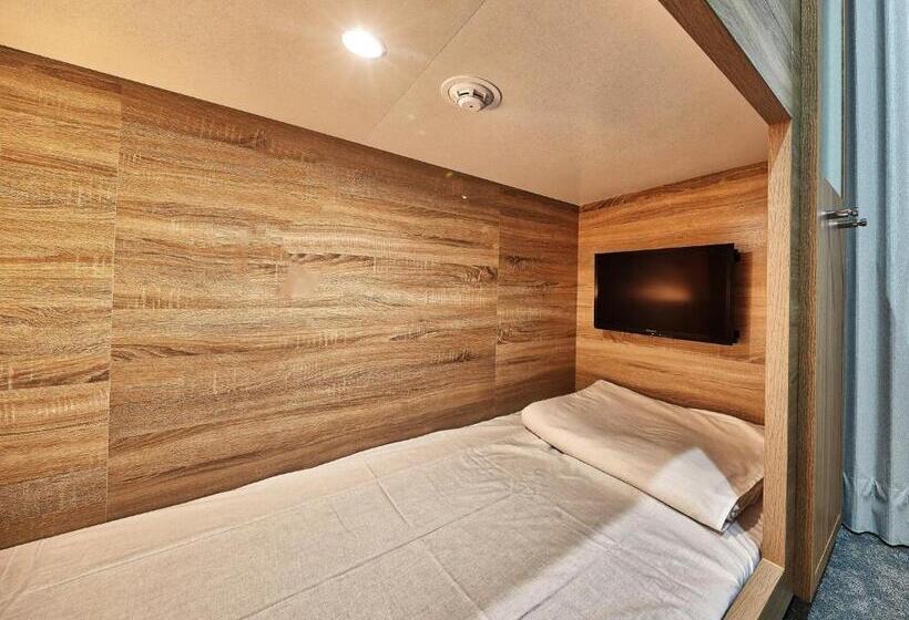 Cabanya, Cabin&hotel Retime