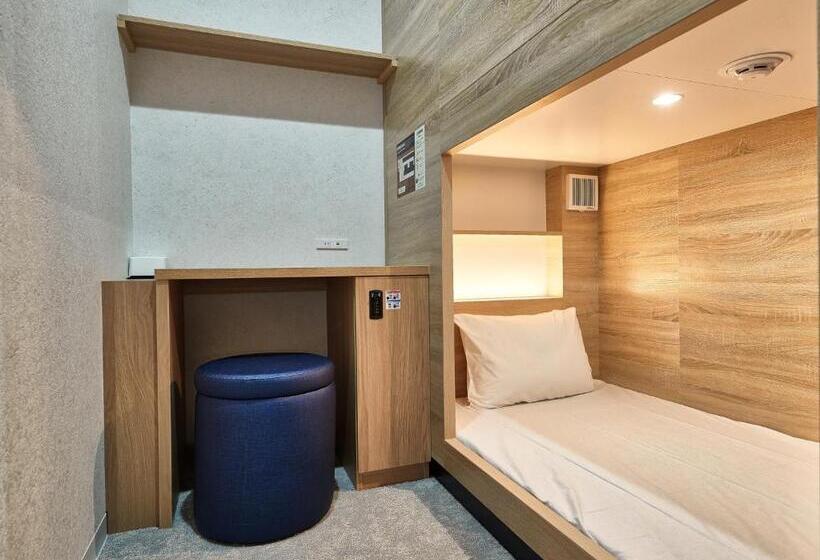 Cabanya, Cabin&hotel Retime