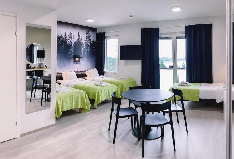 家庭间, Li Kuohu Kangasala