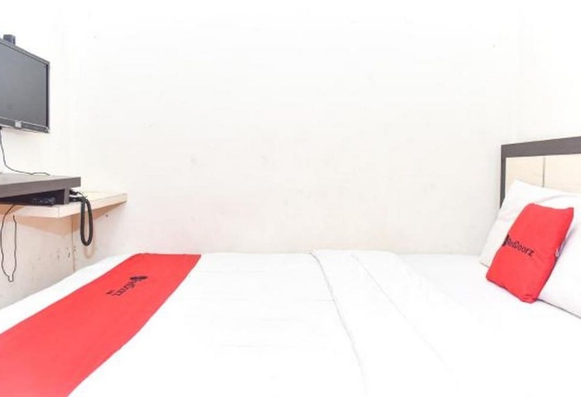 Номер Economy, Reddoorz Near Universitas Muhammadiyah Makassar