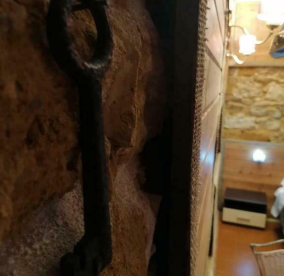 اتاق استاندارد سه نفره, Le Stanze Di Luisa