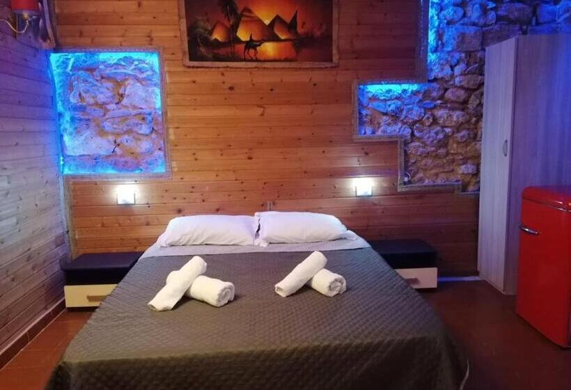 اتاق استاندارد سه نفره, Le Stanze Di Luisa