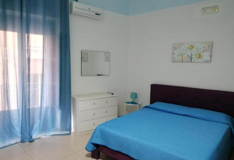 اتاق استاندارد سه نفره, Le Stanze Di Luisa