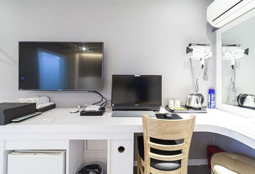 デラックスルーム, Business Hotel Duu