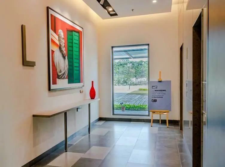 身障者適用スタンダードルーム, Holiday Inn Express Kolkata Airport, An Ihg