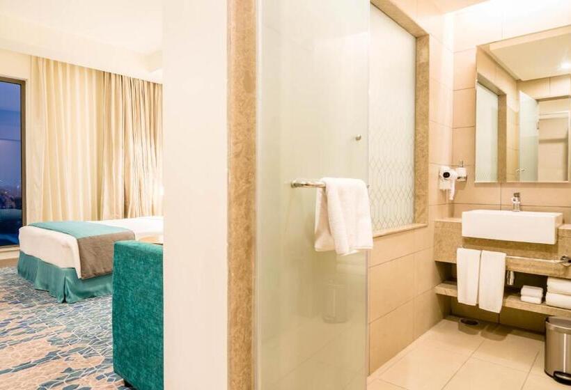 Номер Стандарт Адаптированный для Инвалидов, Holiday Inn Express Kolkata Airport, An Ihg