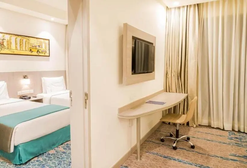 スーペリアールーム, Holiday Inn Express Kolkata Airport, An Ihg