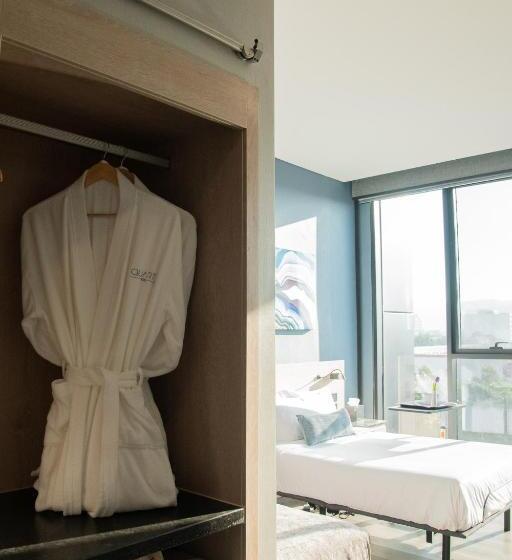 غرفة قياسية لذوى الاحتياجات الخاصة, Quartz Hotel & Spa