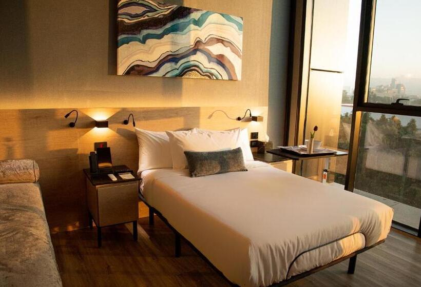 غرفة قياسية لذوى الاحتياجات الخاصة, Quartz Hotel & Spa