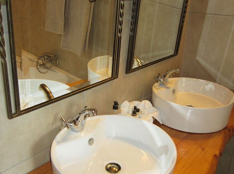 Президентский Люкс, Woodlands Game Lodge