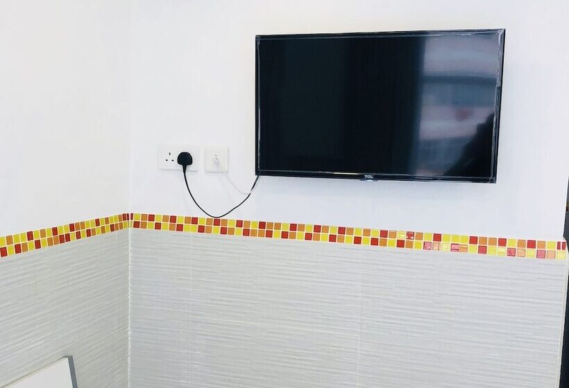 اتاق استاندارد سه نفره, Chungkiu Come Inn