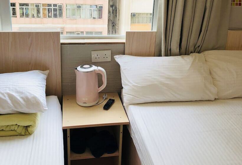 اتاق استاندارد سه نفره, Chungkiu Come Inn