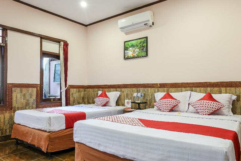 سوییت سوپریور, James Bungalow