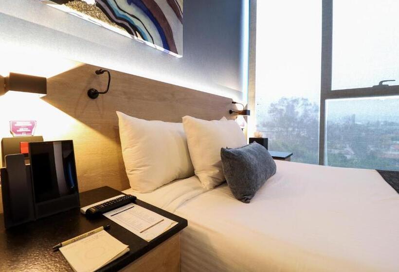 غرفة قياسية لذوى الاحتياجات الخاصة, Quartz Hotel & Spa