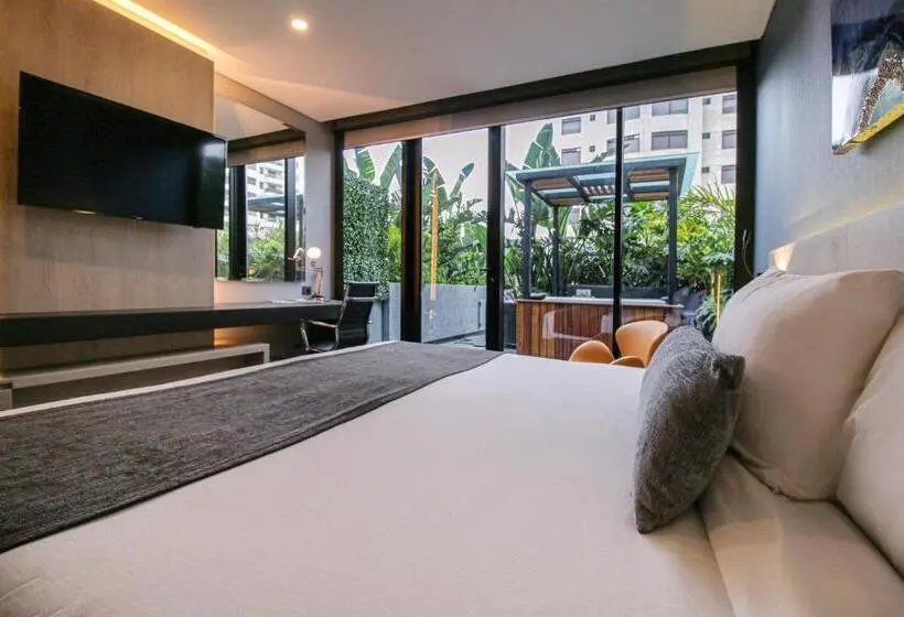 اتاق استاندارد با چشم‌انداز باغ, Quartz Hotel & Spa