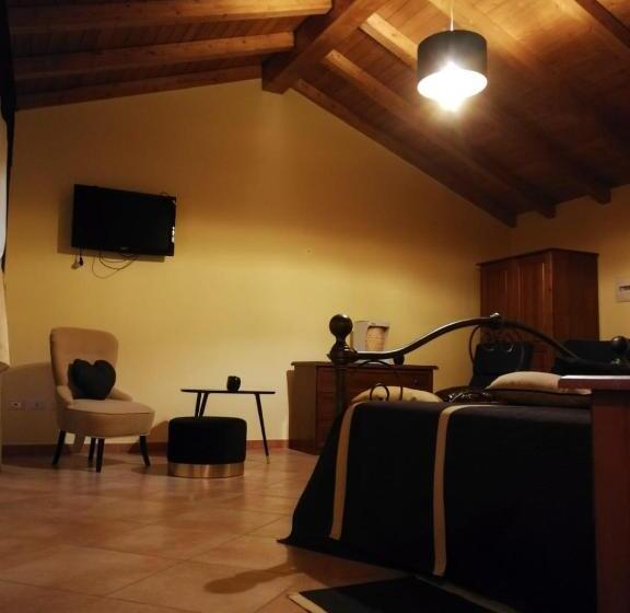 Люкс с Балконом, B&b Anthea