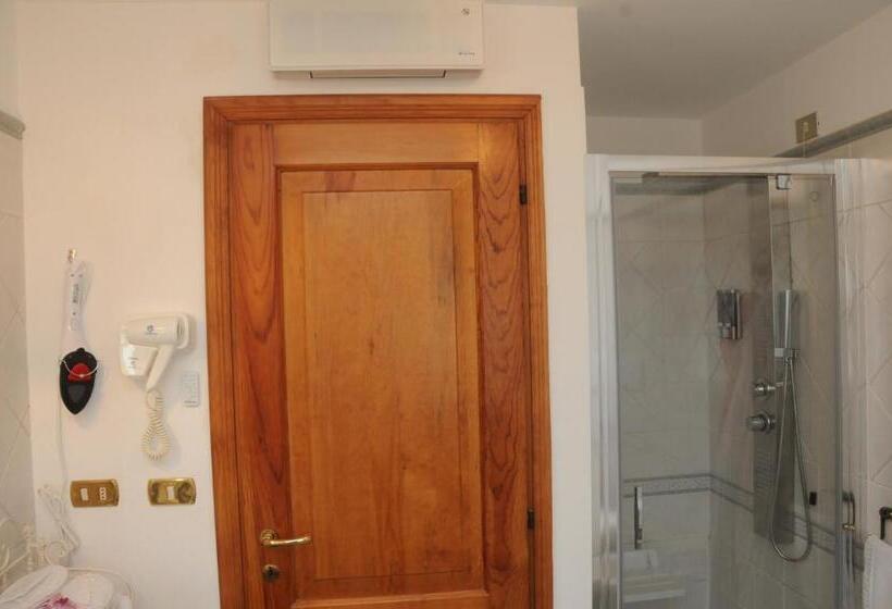 Номер Стандарт, La Casa Di Luna