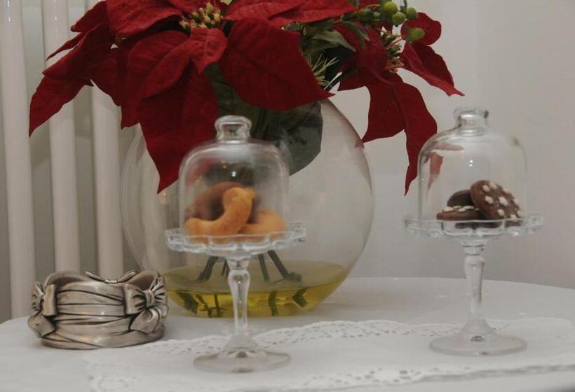 Standard room with outdoor bath, La Casa Di Luna