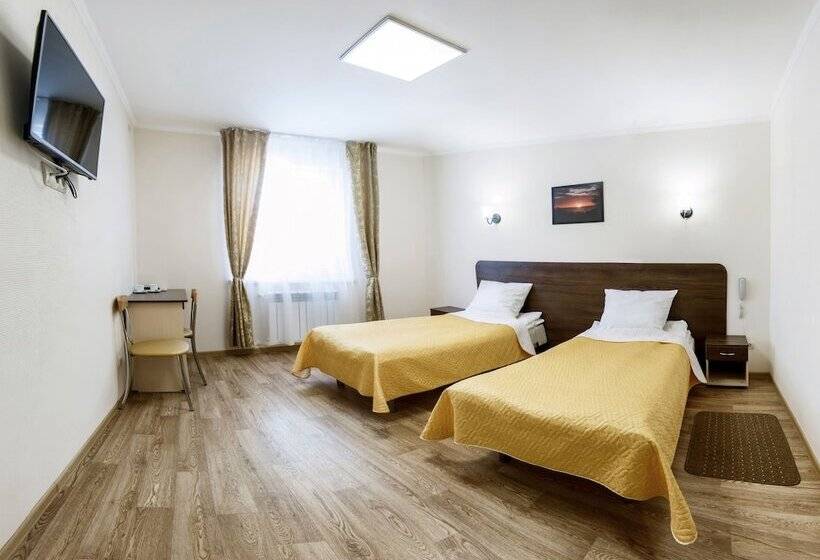 اتاق استاندارد, Tair