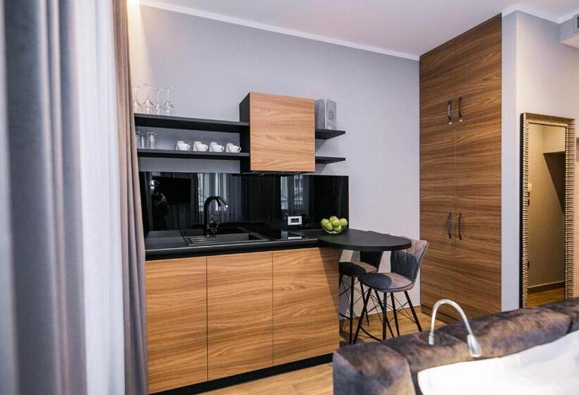 Escritório Deluxe, Teatro Suite & Rooms