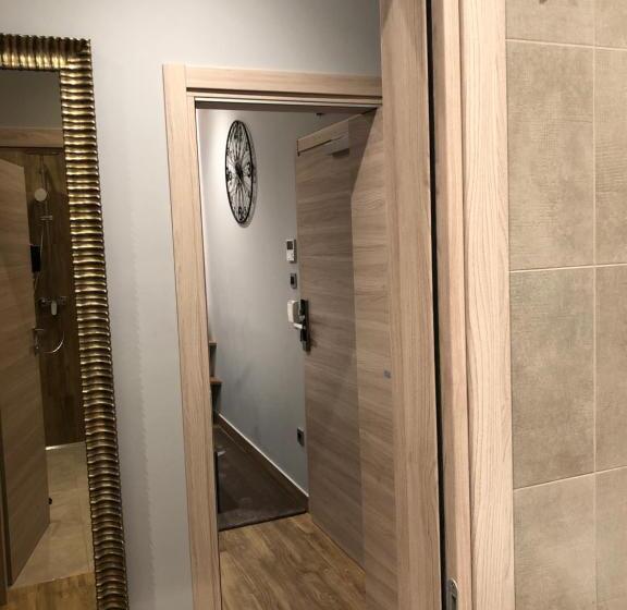 4인용 스탠다드 룸, Teatro Suite & Rooms