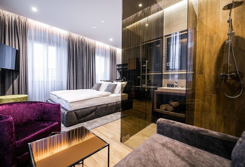 디럭스 스튜디오, Teatro Suite & Rooms