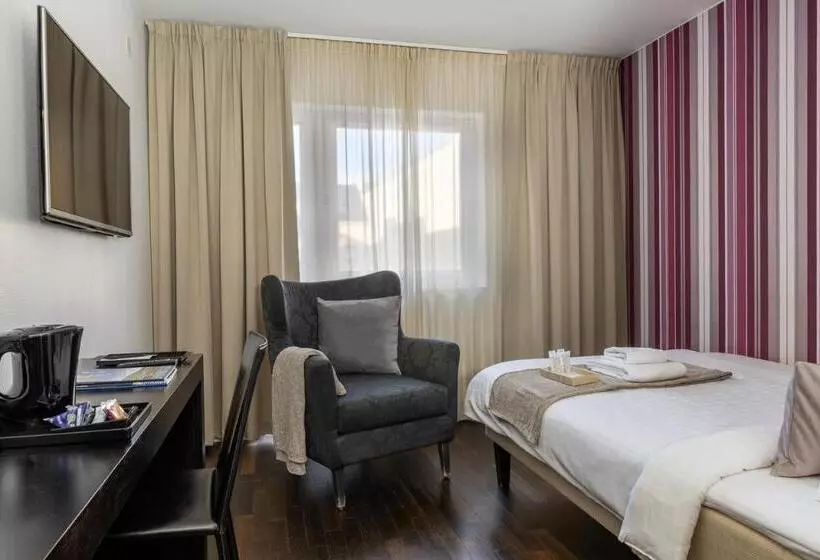 スタンダードシングルルーム, Comfort Hotel Sundsvall