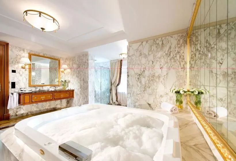 سوئیت رویال, Flüela Davos   The Unbound Collection By Hyatt