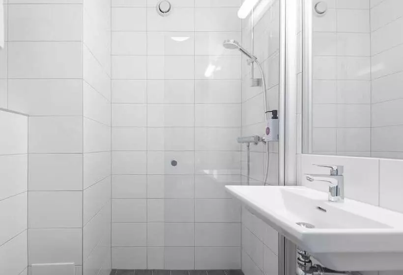 اتاق استاندارد, Quality Hotel Prisma