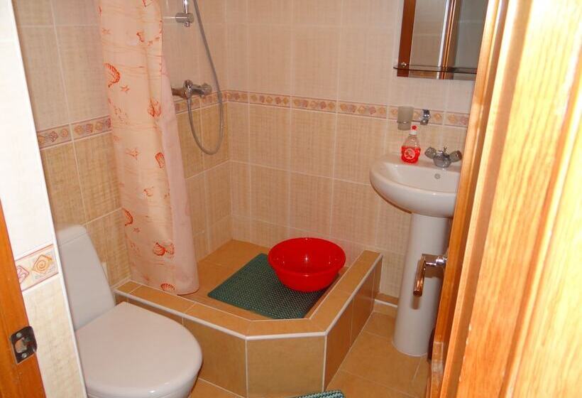 استودیوی استاندارد با تخت دوبل, Abrikos