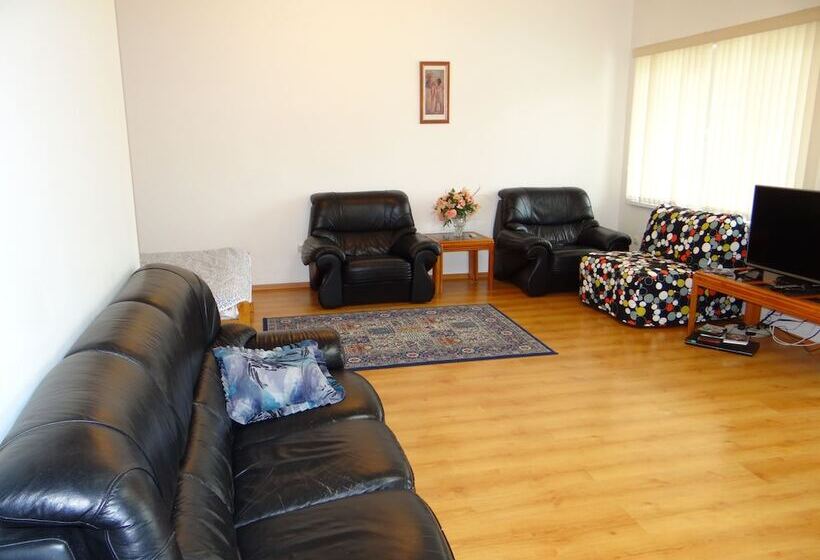 استودیوی استاندارد با تخت دوبل, Abrikos