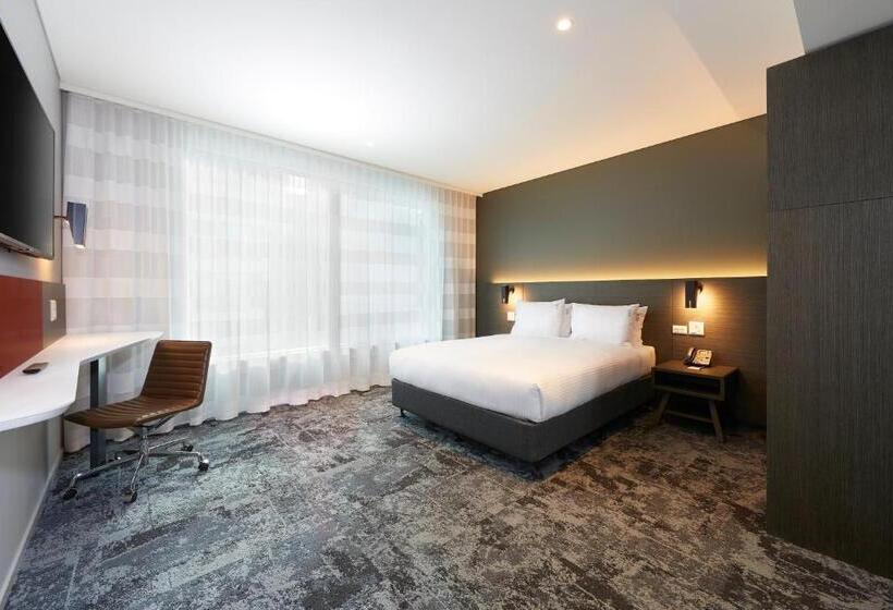 غرفة قياسية لذوى الاحتياجات الخاصة, Holiday Inn Express Melbourne Southbank, An Ihg