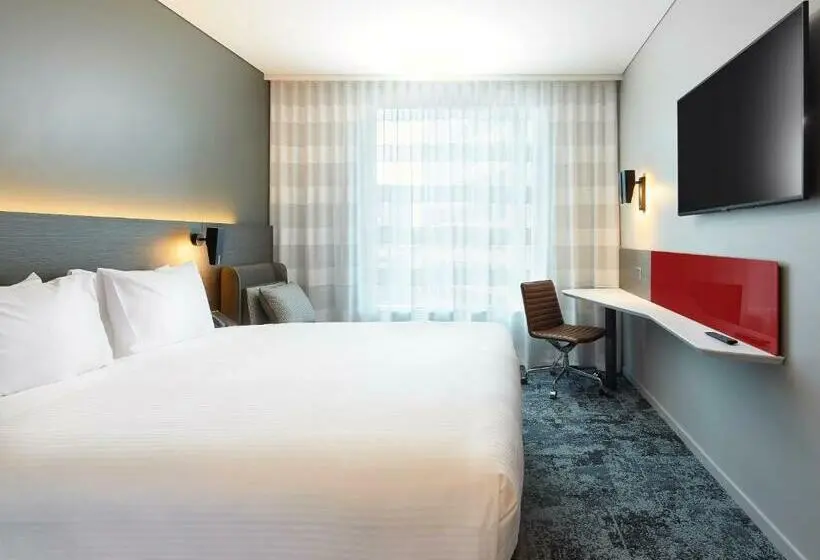 キングサイズベッドのスタンダードルーム, Holiday Inn Express Melbourne Southbank, An Ihg